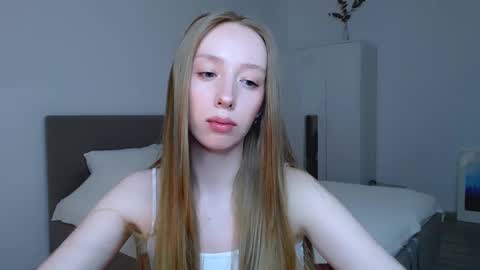 Luna online show from March 3, 10:42 pm