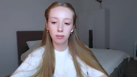 Luna online show from March 7, 10:21 pm