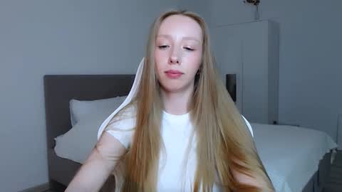 Luna online show from September 11, 8:09 pm