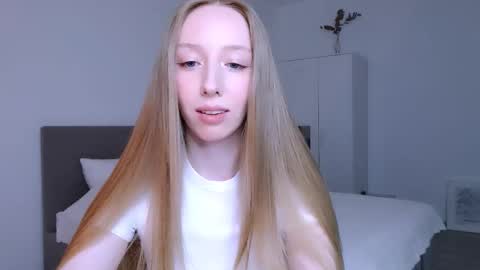 Luna online show from November 27, 9:28 pm