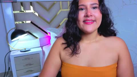 Snapshot of luna_jonez2 chatting on November 18, 11:14 am Luna Jonez online show from November 18, 11:14 am