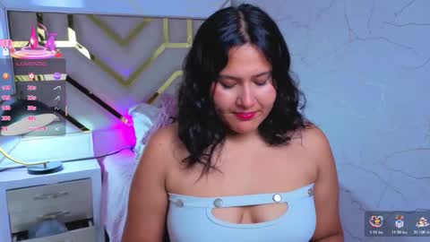 Snapshot of luna_jonez2 chatting on November 20, 11:10 am Luna Jonez online show from November 20, 11:10 am