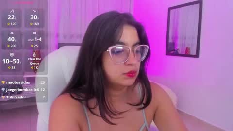 Snapshot of luna_jonnes1 chatting on March 21, 8:19 am Luna online show from March 21, 8:19 am