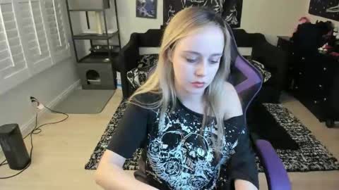 Luna online show from February 20, 3:58 am