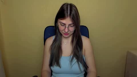 Snapshot of luna_lush_ chatting on October 9, 9:07 am Luna online show from October 9, 9:07 am