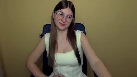 Snapshot of luna_lush_ chatting on December 2, 8:52 am Luna online show from December 2, 8:52 am