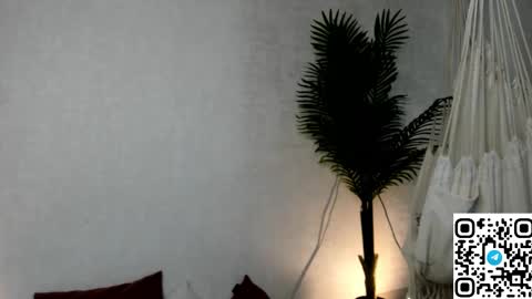 Adele online show from March 25, 9:15 am