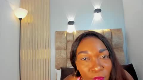 luna moretti online show from September 21, 11:34 am