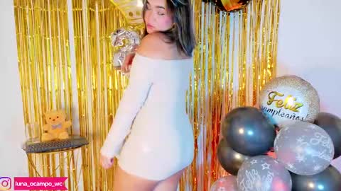   online show from November 12, 9:03 pm