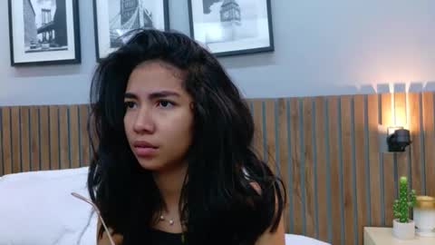 LUNA  online show from January 6, 1:37 pm