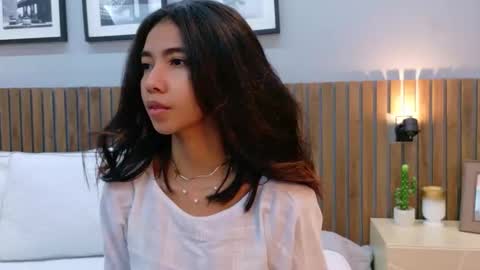 LUNA  online show from January 19, 1:26 pm