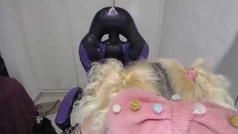 Luna online show from December 18, 9:47 am