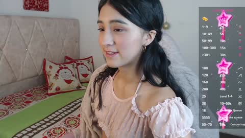 luna_roussee online show from January 22, 10:26 pm
