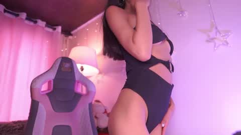 Snapshot of luna_sweeth chatting on July 28, 4:39 pm luna_sweeth online show from July 28, 4:39 pm
