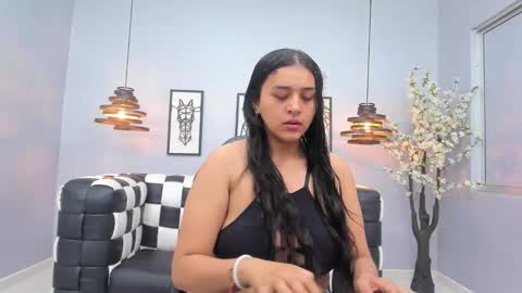 Snapshot of lunaa_abril chatting on February 27, 11:32 am Luna Abril online show from February 27, 11:32 am