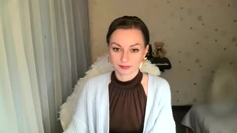 Snapshot of lunaa_bluee chatting on November 28, 8:00 pm lunaa_bluee online show from November 28, 8:00 pm