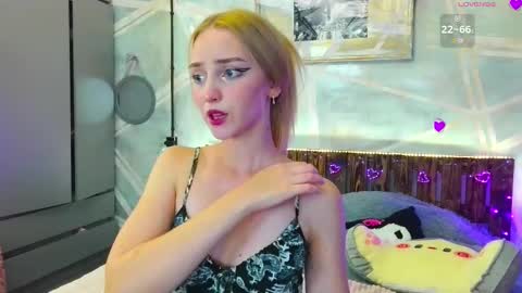 Luna online show from September 19, 2:51 pm
