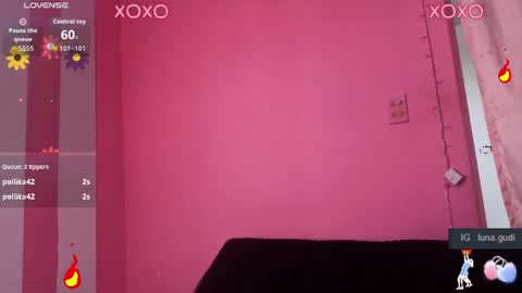 Snapshot of lunagudis chatting on July 10, 1:36 pm lunagudis online show from July 10, 1:36 pm