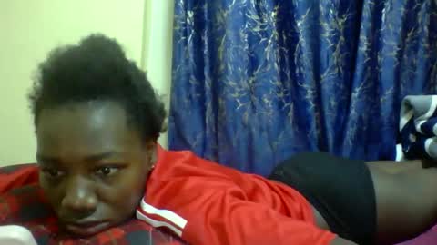 lunah_kitty online show from April 30, 9:48 am
