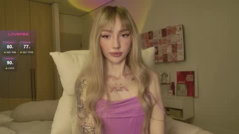 Luna online show from March 3, 8:04 pm