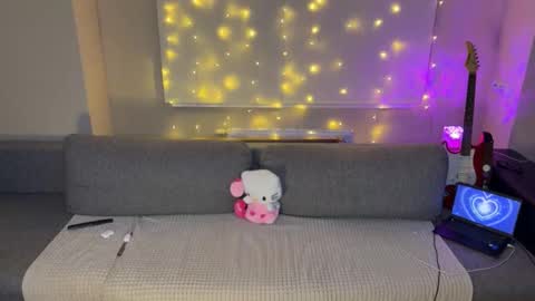 Snapshot of lunakimo chatting on February 28, 10:22 pm Hi im Dirrie ntmu online show from February 28, 10:22 pm