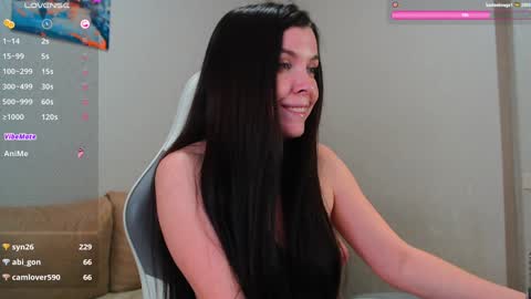 Snapshot of lunalovesuu chatting on December 4, 12:19 am Luna online show from December 4, 12:19 am