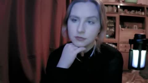 Snapshot of lunamystique_ chatting on February 16, 6:59 pm lunamystique_ online show from February 16, 6:59 pm