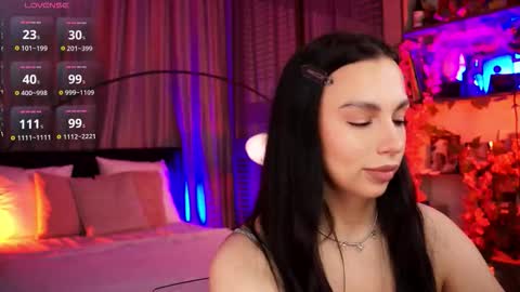 Luna  next streams Mon Fri Sat Sun 8pm-5am gmt0 online show from October 7, 8:39 pm