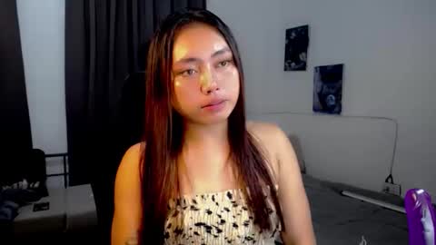 Luna online show from April 25, 9:45 pm