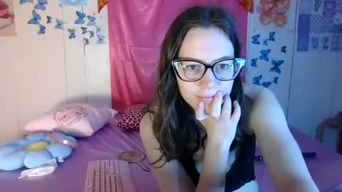 lunaquinn45 online show from November 22, 4:28 pm