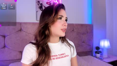 Luna  online show from January 15, 6:29 pm