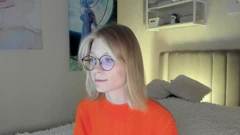 Sofia online show from October 7, 1:30 pm