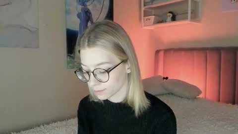 Sofia online show from November 3, 1:23 pm