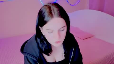 Snapshot of lunariaas chatting on April 15, 7:58 pm Valeria online show from April 15, 7:58 pm