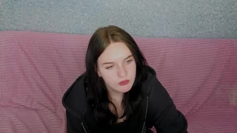 Snapshot of lunariaas chatting on April 16, 7:58 pm Valeria online show from April 16, 7:58 pm
