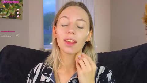 Kelly online show from October 10, 2:38 pm