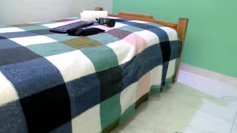 Snapshot of lunasexgirl69 chatting on February 5, 1:43 am luna online show from February 5, 1:43 am