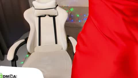 LunasShine online show from January 17, 4:06 am