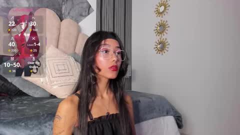 Luna   online show from March 21, 3:00 am