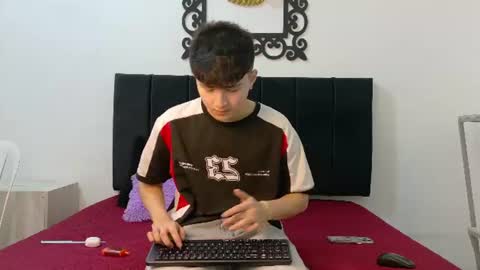 lunaydream online show from July 9, 11:47 am