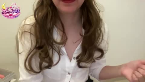 Snapshot of luni743 chatting on January 14, 12:27 am luni743 online show from January 14, 12:27 am