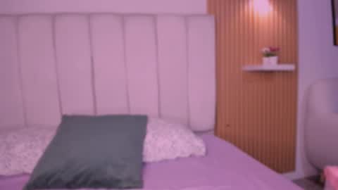 Lunita online show from February 20, 5:24 pm