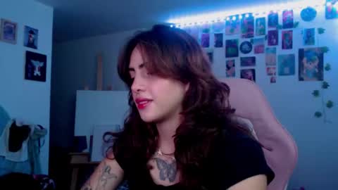 Snapshot of lunita_girl chatting on November 26, 4:57 am xh online show from November 26, 4:57 am