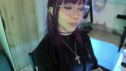 Snapshot of lunivyra chatting on June 29, 4:51 pm lunivyra online show from June 29, 4:51 pm