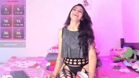 Snapshot of lunnalust chatting on December 4, 1:48 am lunnalust online show from December 4, 1:48 am