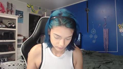 Lunobbione online show from December 2, 9:10 pm