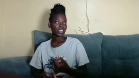 luo_queen online show from February 5, 5:01 am