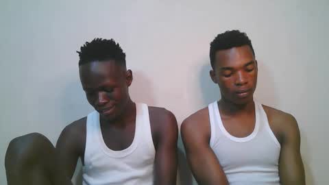 Snapshot of luoislove chatting on February 6, 5:16 pm luoislove online show from February 6, 5:16 pm