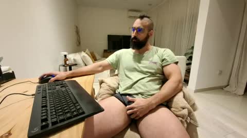 Snapshot of lupal2 chatting on July 13, 12:46 am Lupal2 online show from July 13, 12:46 am