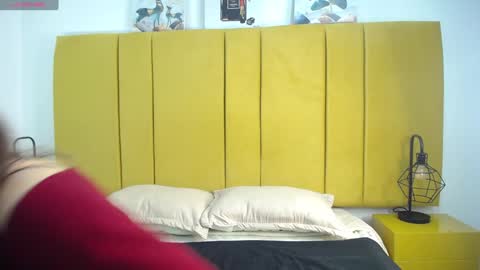 Snapshot of lupita223 chatting on December 28, 12:45 pm Lupita223 online show from December 28, 12:45 pm